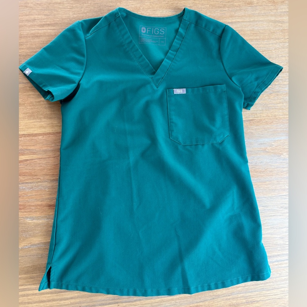 Figs Catarina One-Pocket Scrub Top